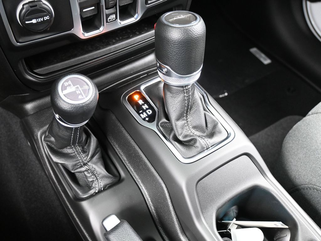 New 2026 Bright White Clearcoat Jeep Sport image 21