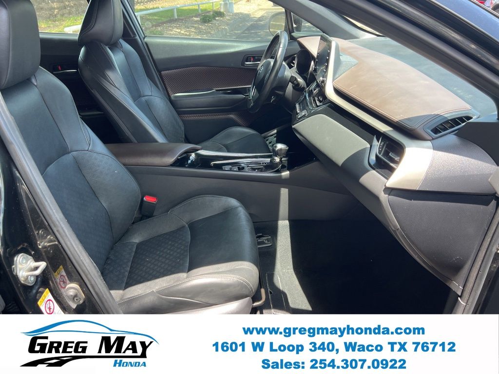 2019 Toyota C-HR Limited - 11