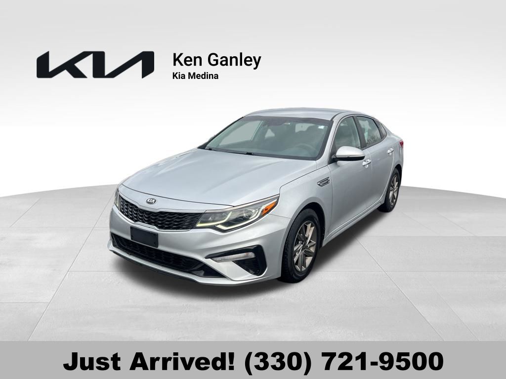 Sparkling Silver 2019 Kia Optima LX FWD Sedan Front-Wheel Drive 6-Speed Automatic