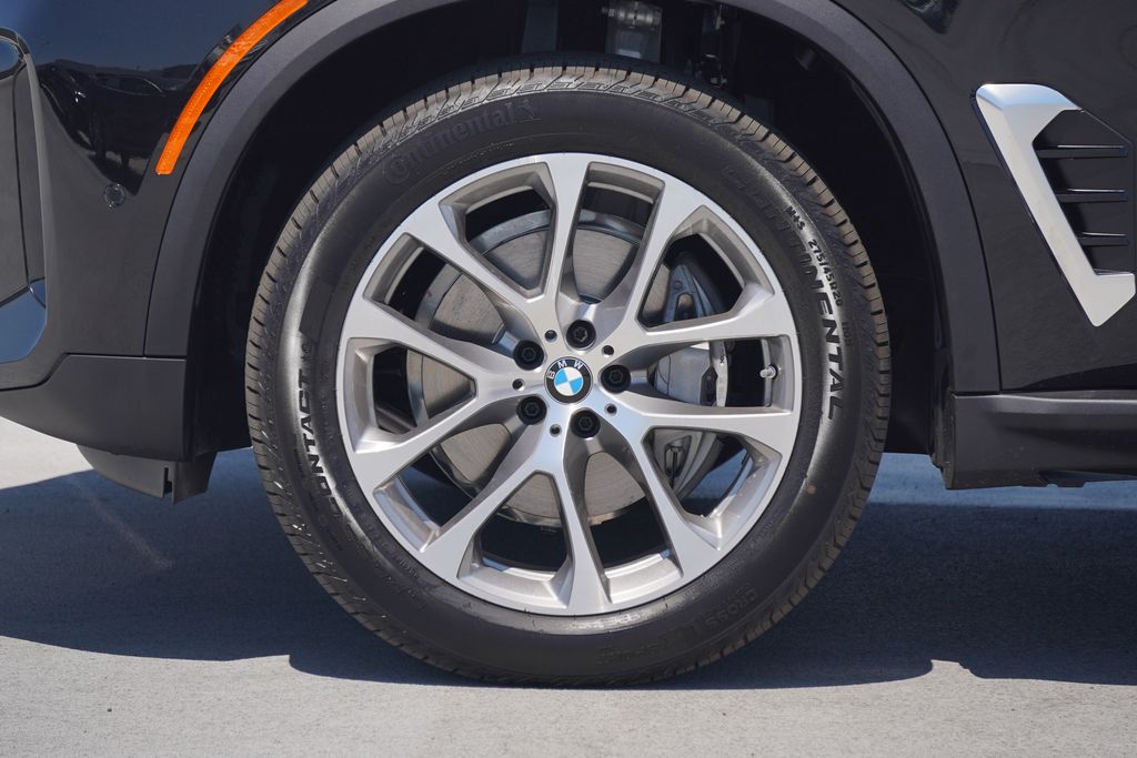 2025 BMW X5 sDrive40i 5