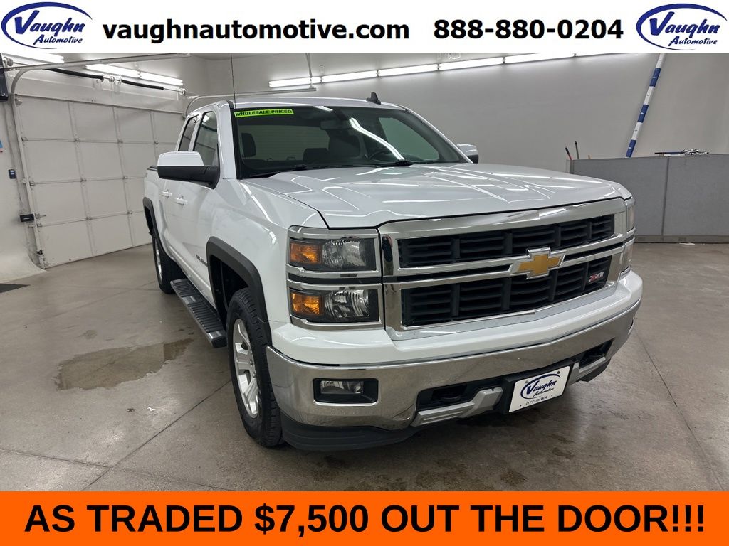 Summit White 2015 Chevrolet Silverado 1500 Pickup Truck Four-Wheel Drive 6-Speed Automatic Overdrive