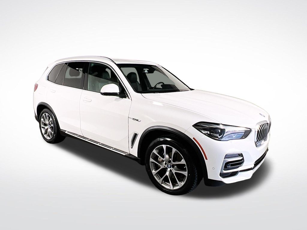 Used 2023 BMW X5 45e with VIN 5UXTA6C08P9P20028 for sale in Gladstone, OR