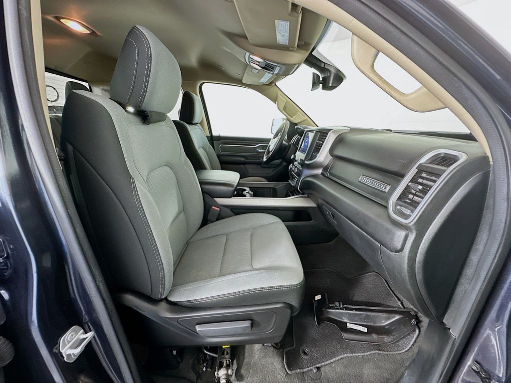 Thumbnail: 2020 RAM 1500 - 27