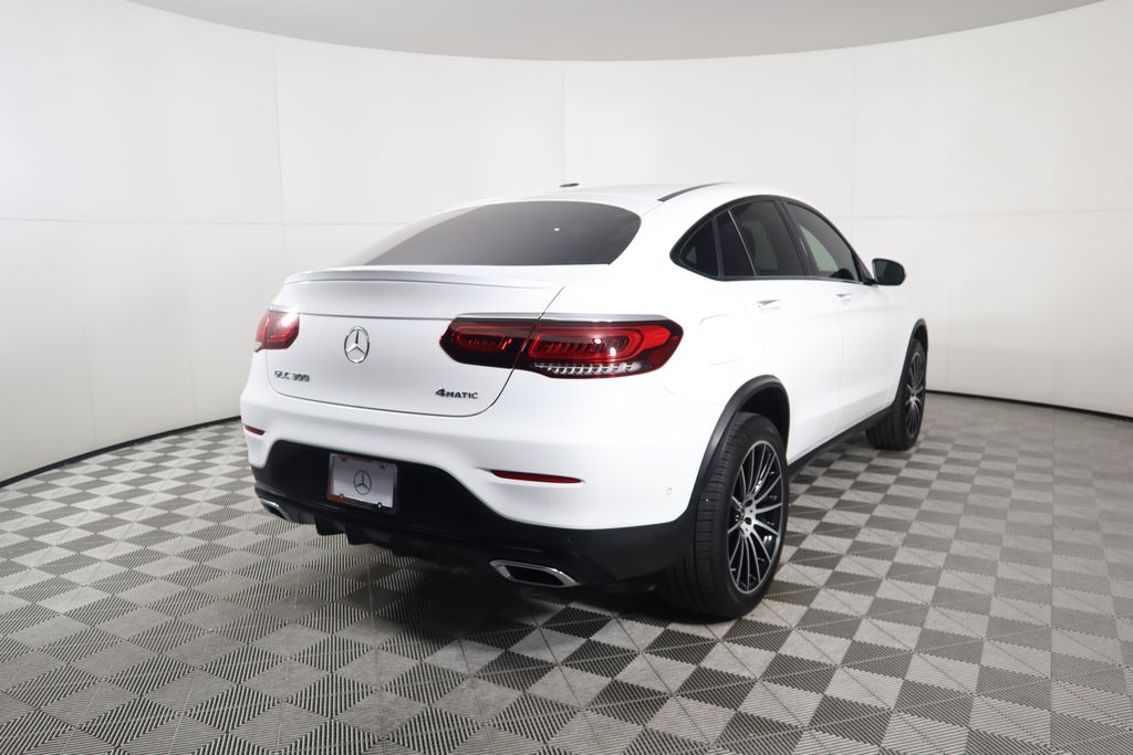 2021 Mercedes-Benz GLC 300 5