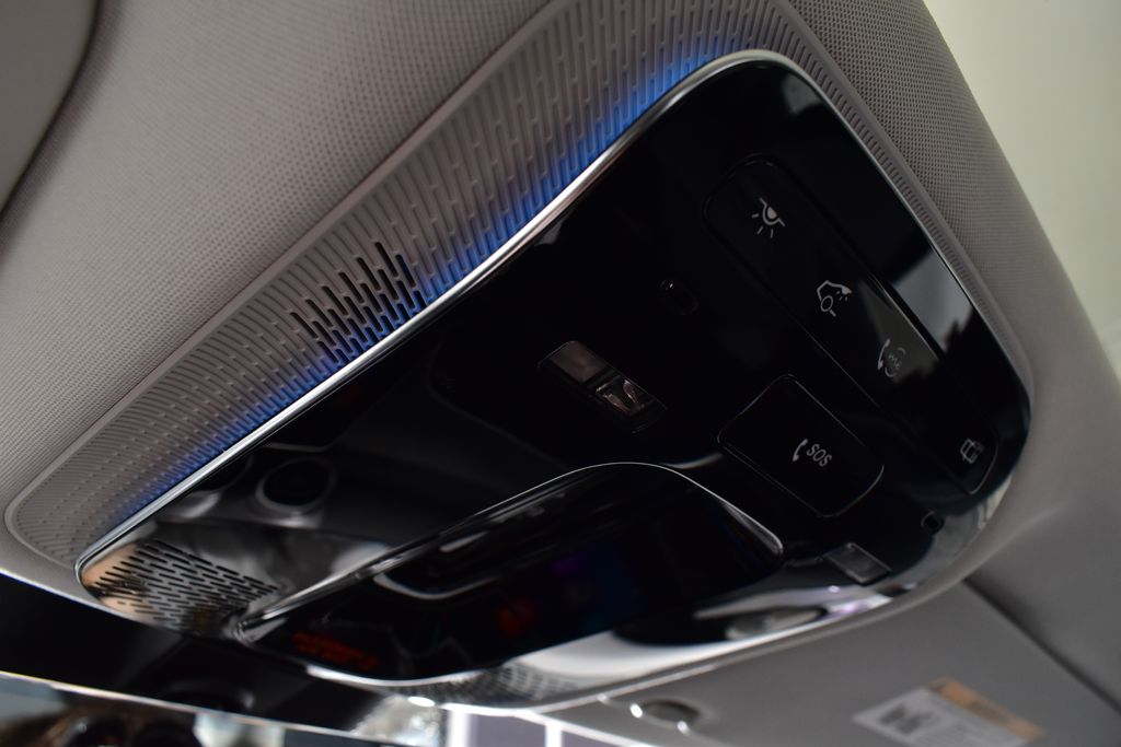 Thumbnail: 2025 Mercedes-Benz C-Class - 26