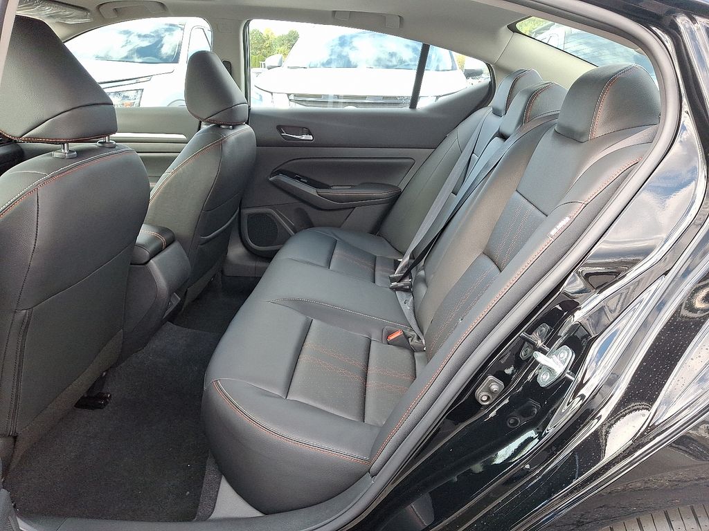 Thumbnail: 2025 Nissan Altima - 5