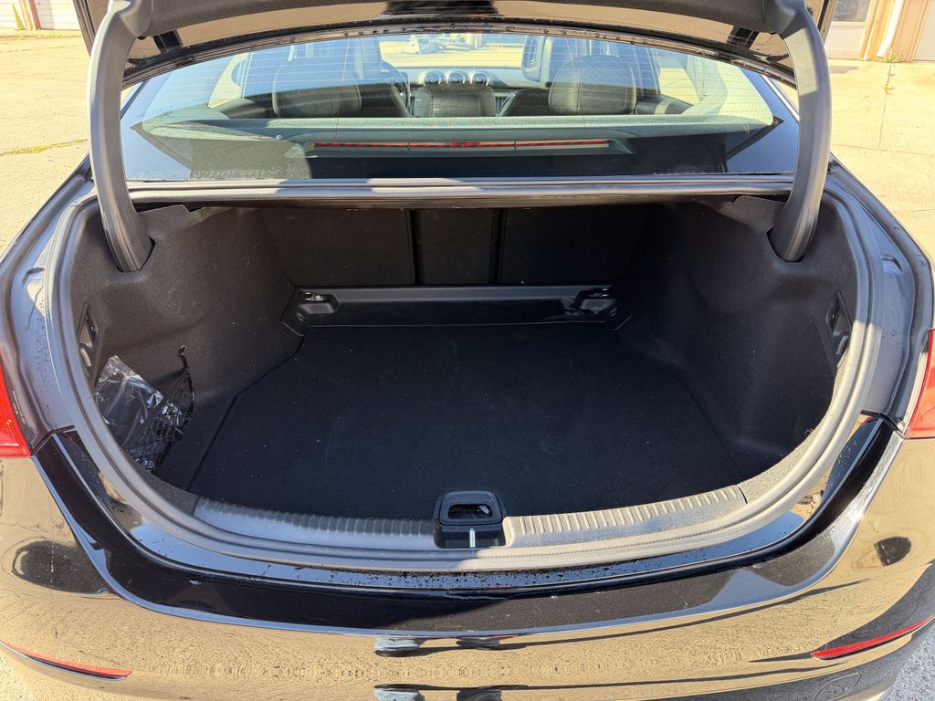 Used 2023 Obsidian Black Metallic Mercedes-Benz C 300 image 30