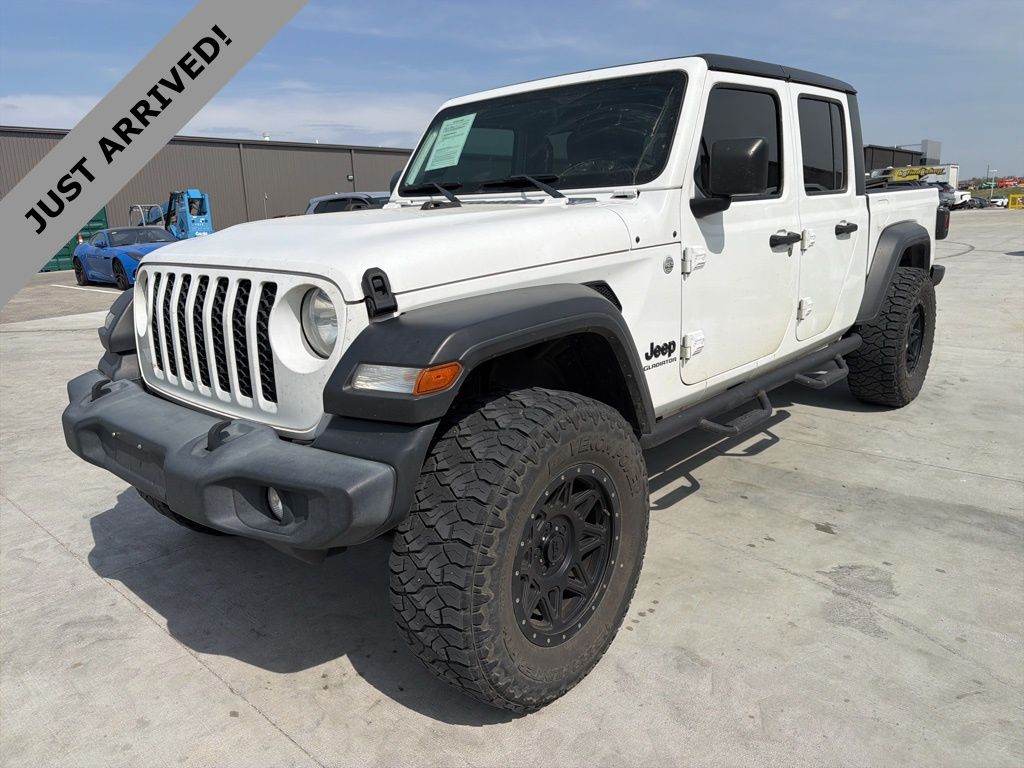 Bright White Clearcoat 2020 Jeep Gladiator Sport Crew Cab 4WD Pickup Truck Four-Wheel Drive 8-Speed Automatic