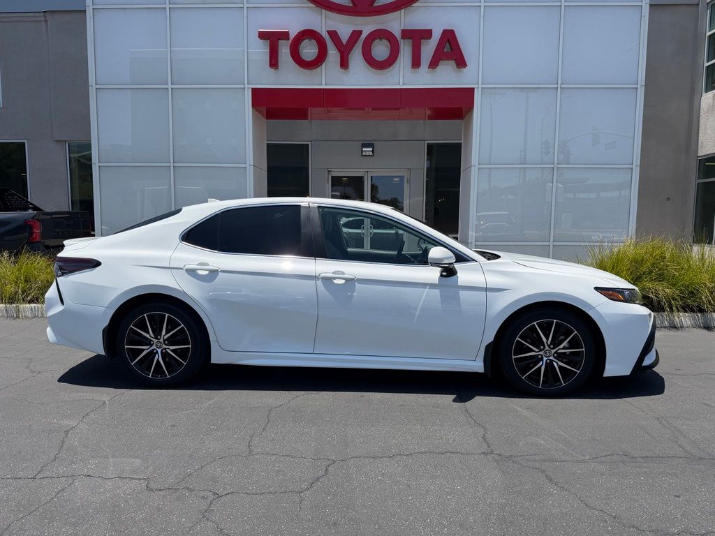 Used 2024 Toyota Camry Hybrid Sedan