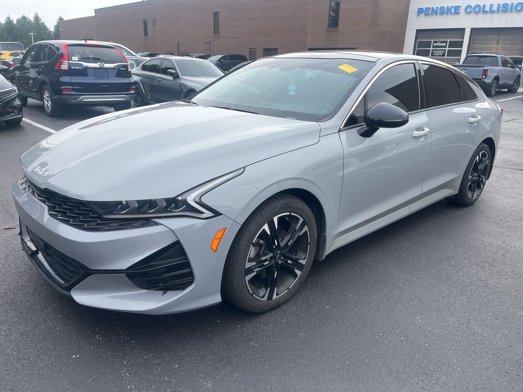 Thumbnail: 2023 Kia K5 - 2