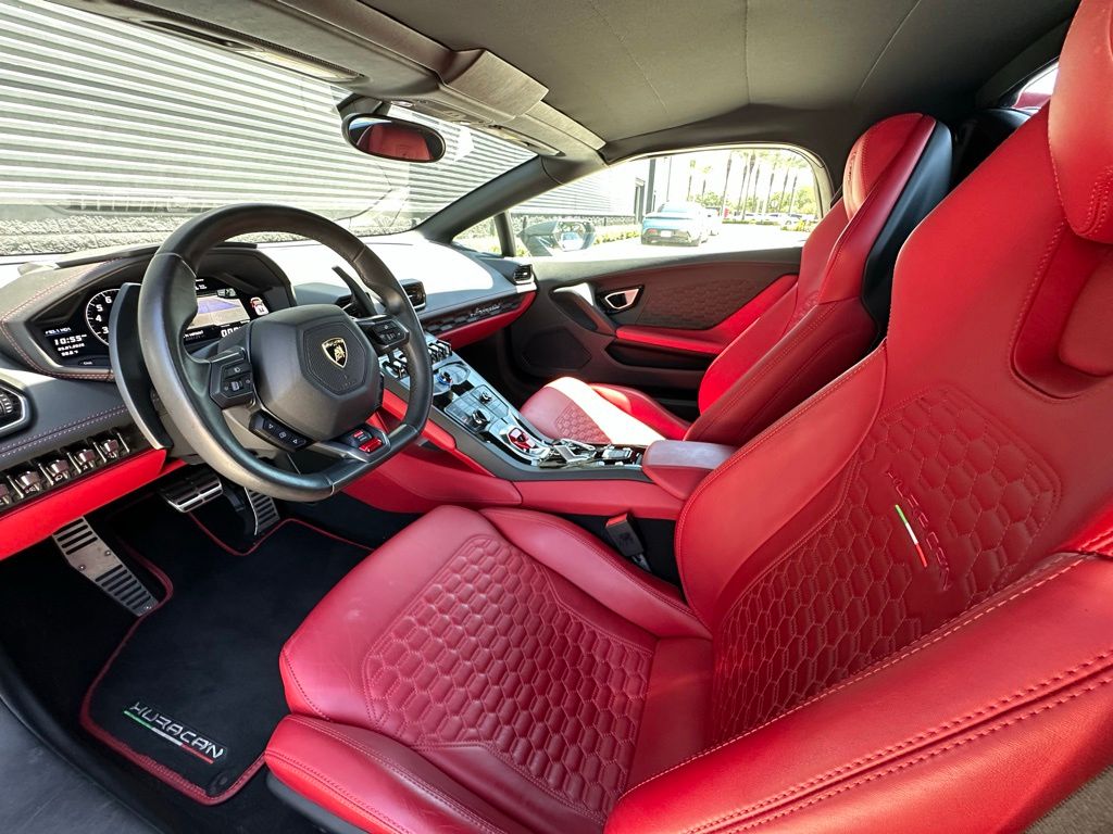 Thumbnail: 2016 Lamborghini Huracan - 4