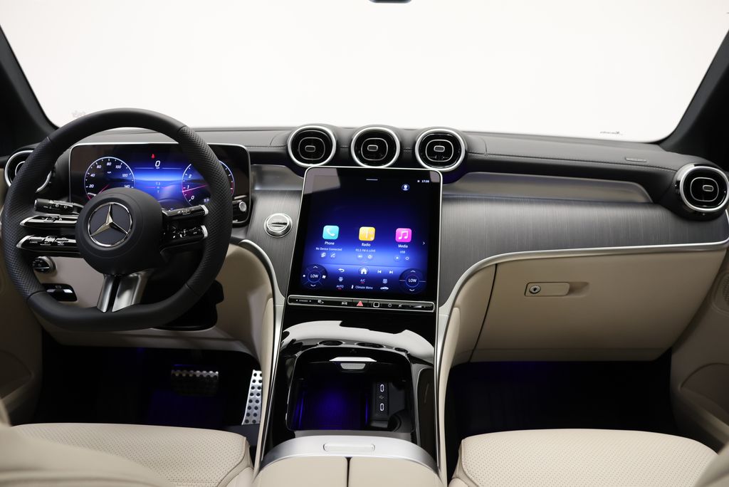 Thumbnail: 2027 Mercedes-Benz GLC - 17