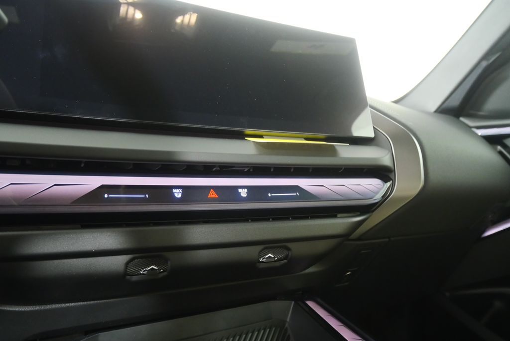 Thumbnail: 2026 BMW X3 - 20