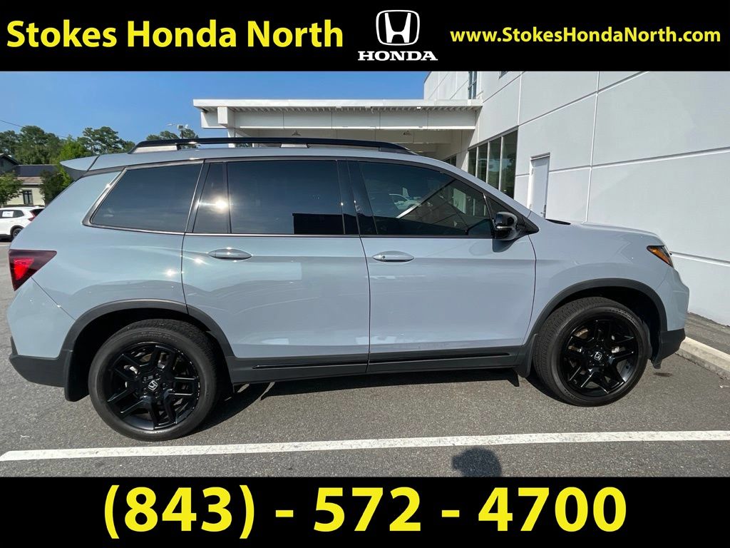 Used 2025 Honda Passport SUV