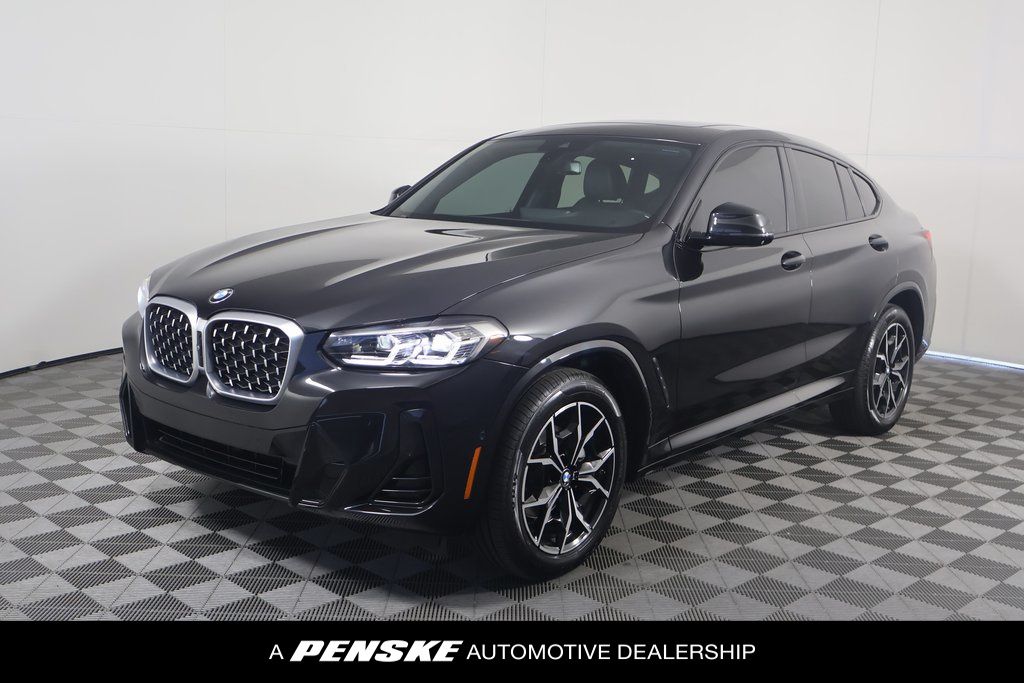 Thumbnail: 2022 BMW X4 - 1
