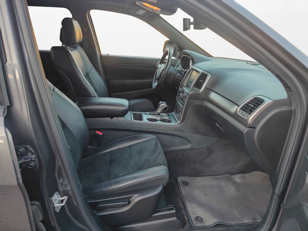 Used Car 2018 Jeep Grand Cherokee  Altitude For Sale Under $20,000 In Austin, Texas