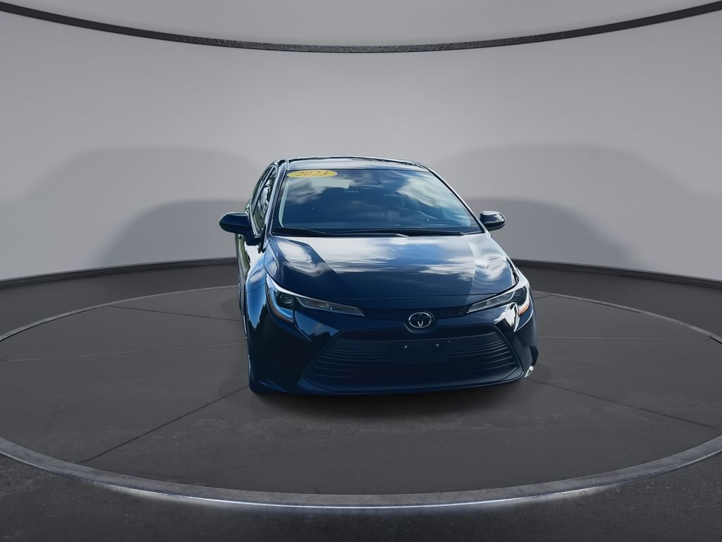Thumbnail: 2023 Toyota Corolla - 3