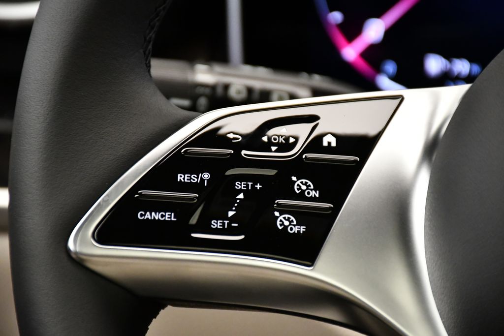 Thumbnail: 2026 Mercedes-Benz GLC - 22