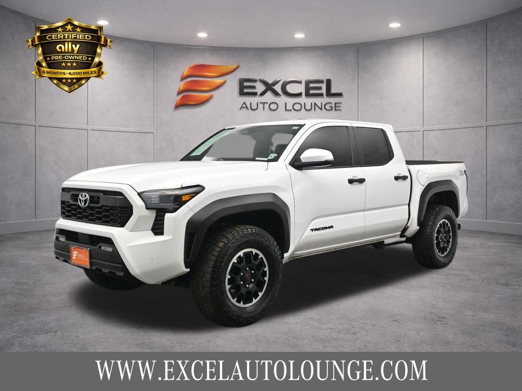 2025 Toyota Tacoma SR5 Double Cab 4WD