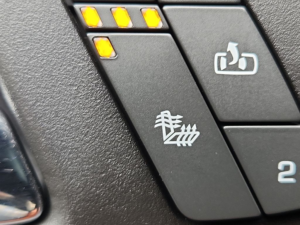 2013 Chevrolet Tahoe LT 22