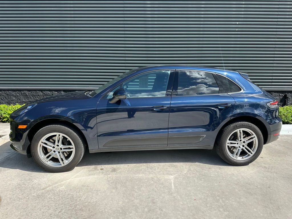 Thumbnail: 2020 Porsche Macan - 2
