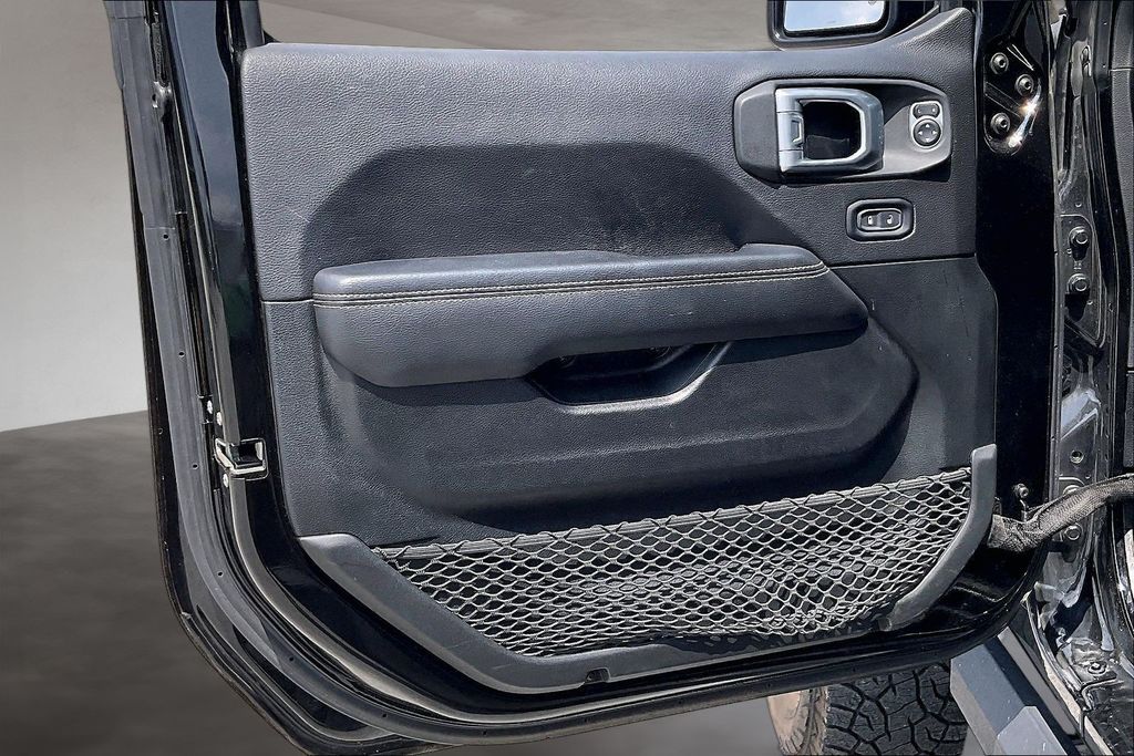 Used 2020 Jeep Gladiator Truck