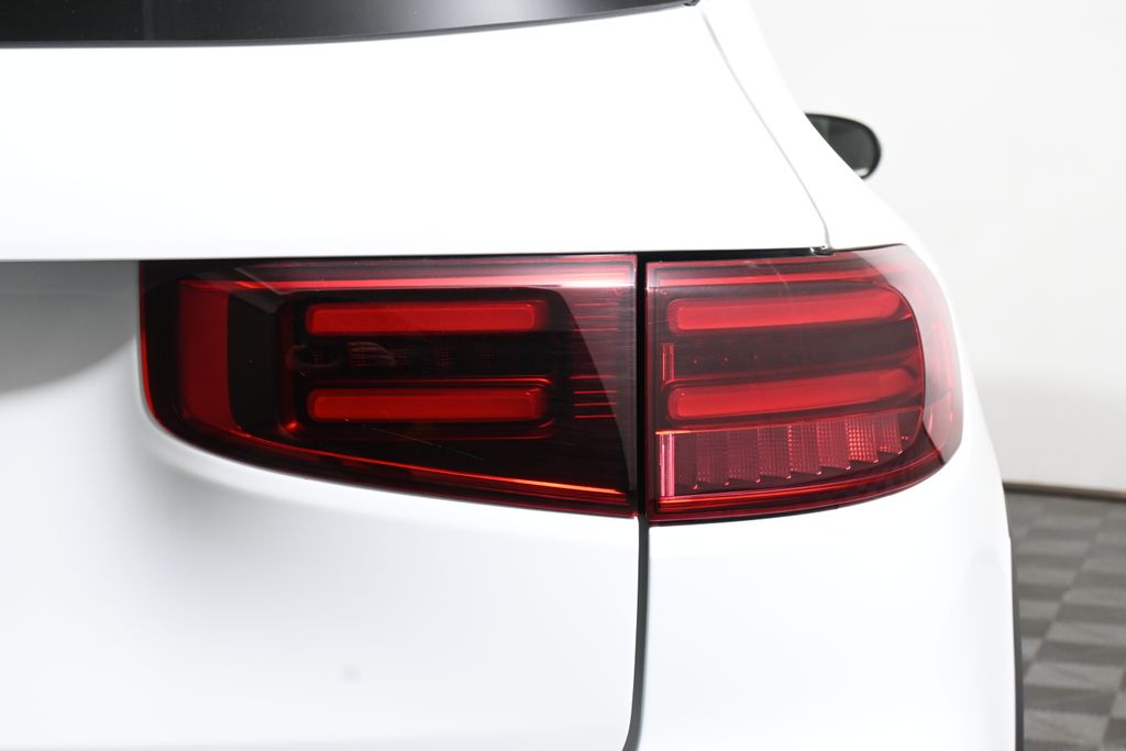 Thumbnail: 2024 Mercedes-Benz GLB - 13