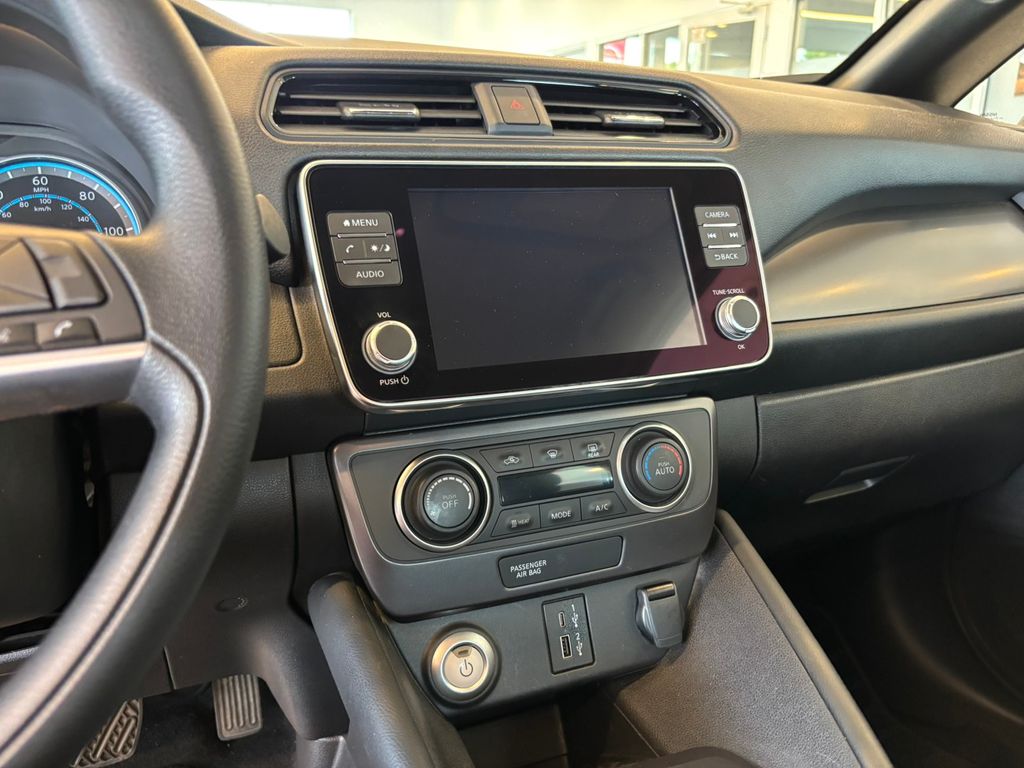 2024 Nissan Leaf S