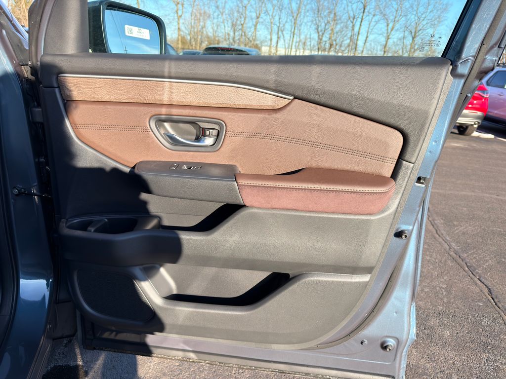 Thumbnail: 2026 Honda Pilot - 28