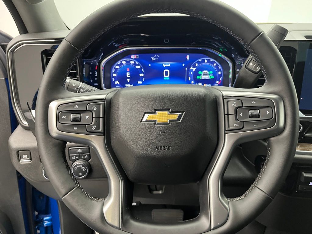 Thumbnail: 2024 Chevrolet Silverado 1500 - 9