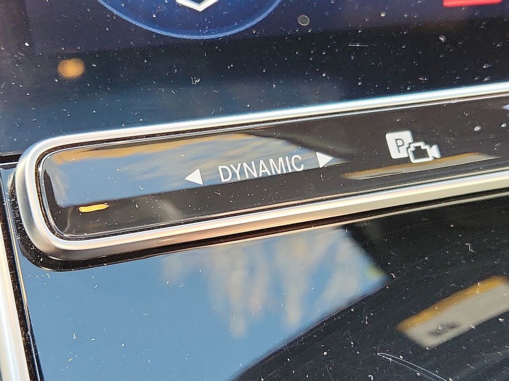 Thumbnail: 2023 Mercedes-Benz S-Class - 24