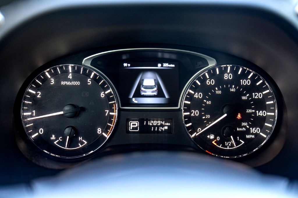 Used Car 2015 Nissan Pathfinder  Platinum For Sale Under $12,000 In Taylor, Texas