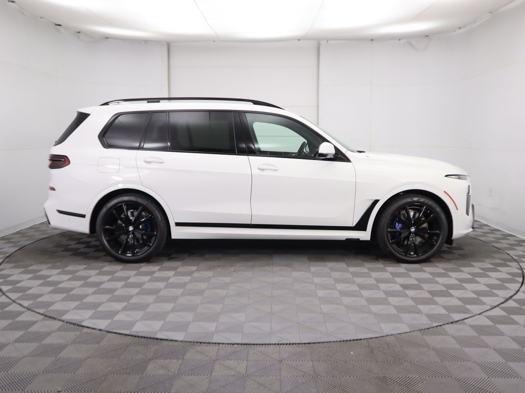 2025 BMW X7 xDrive40i 4