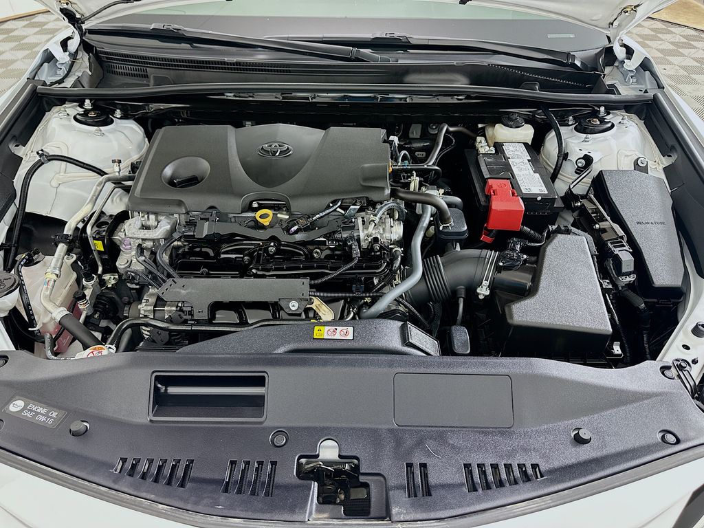 2024 Toyota Camry LE 28