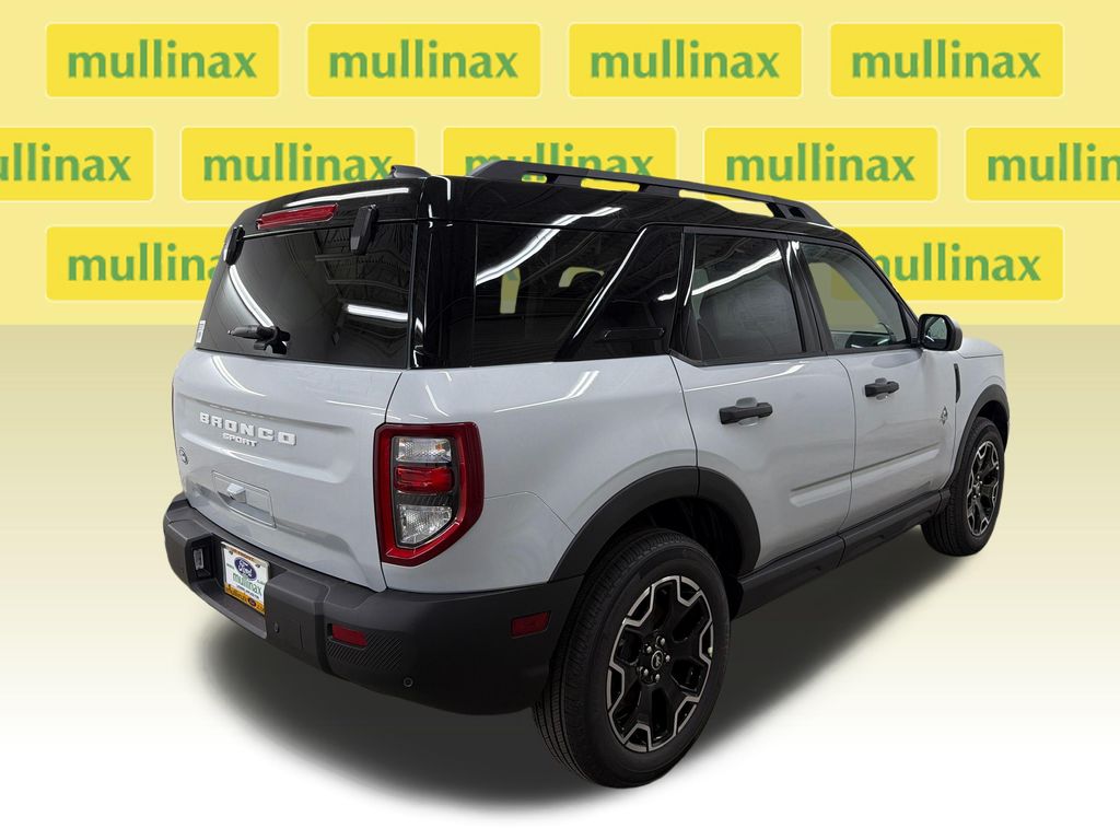 New 2026 White Ford Outer Banks image 3