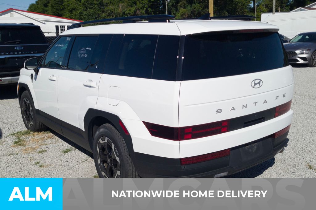 Certified Used 2025 White Hyundai SEL image 4