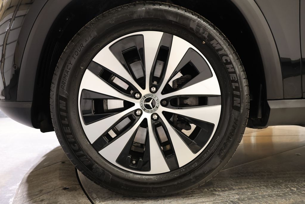 Thumbnail: 2026 Mercedes-Benz GLE - 11