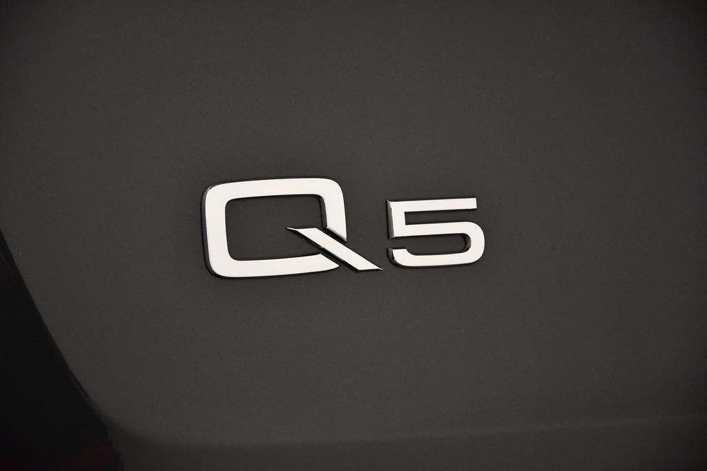 2025 Audi Q5  9