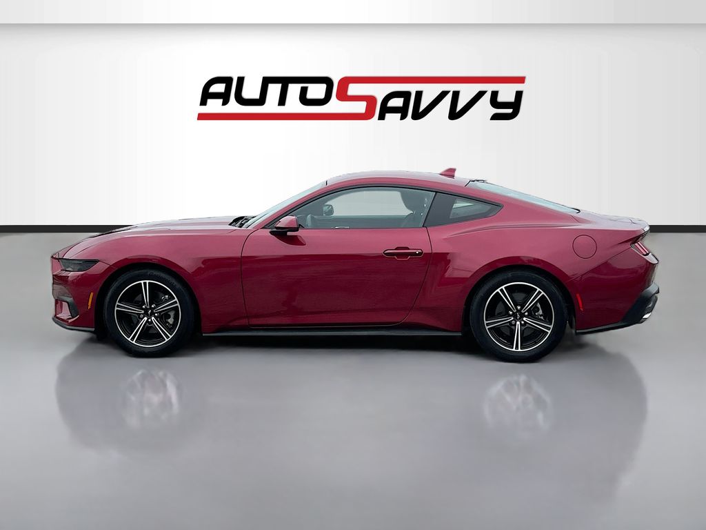 Used 2025 Red Ford EcoBoost image 4