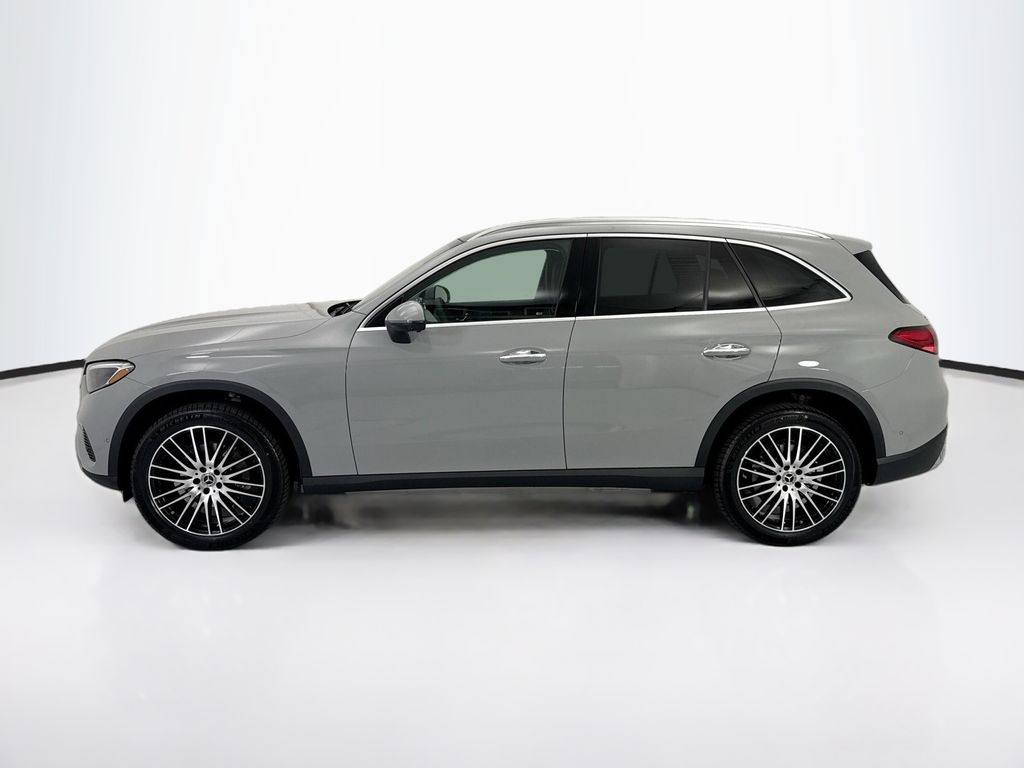 Thumbnail: 2026 Mercedes-Benz GLC - 8