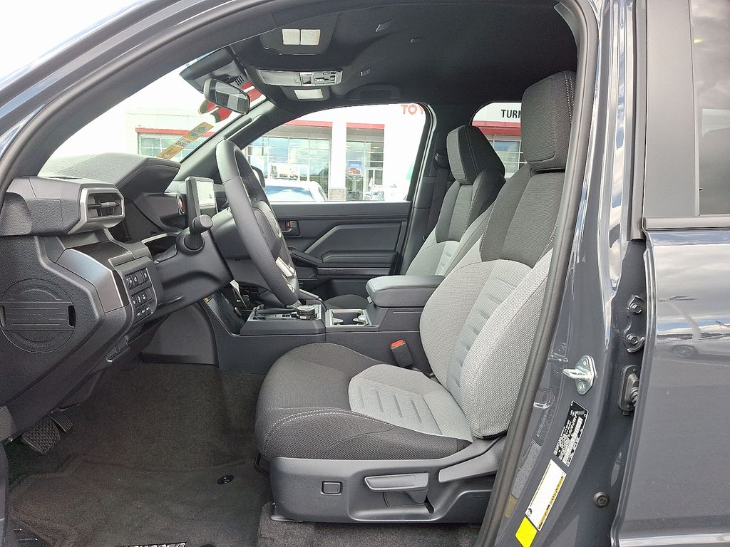 Thumbnail: 2025 Toyota 4Runner - 14