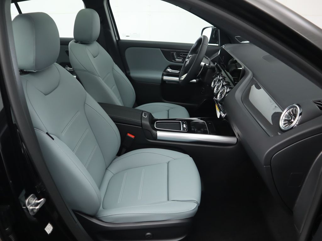 Thumbnail: 2026 Mercedes-Benz GLA - 22