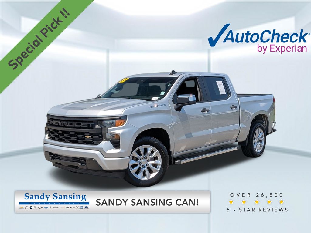 Silver Ice Metallic 2022 Chevrolet Silverado 1500 Pickup Truck 4X2 8-Speed Automatic
