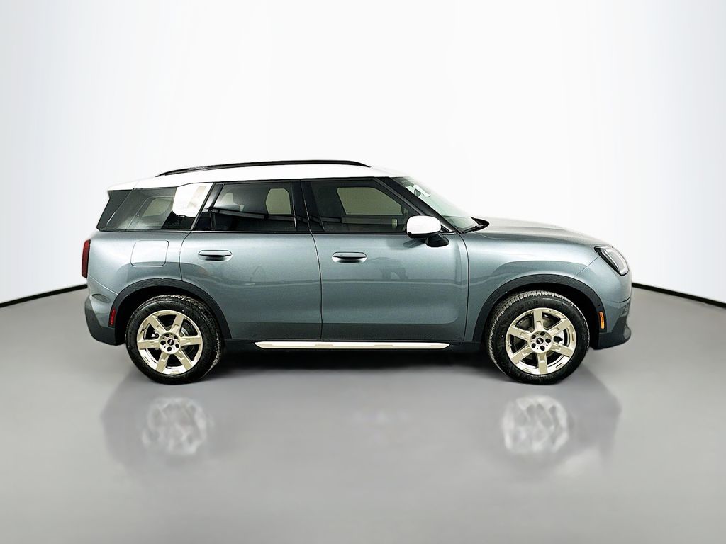 2025 MINI Cooper Countryman Base 4