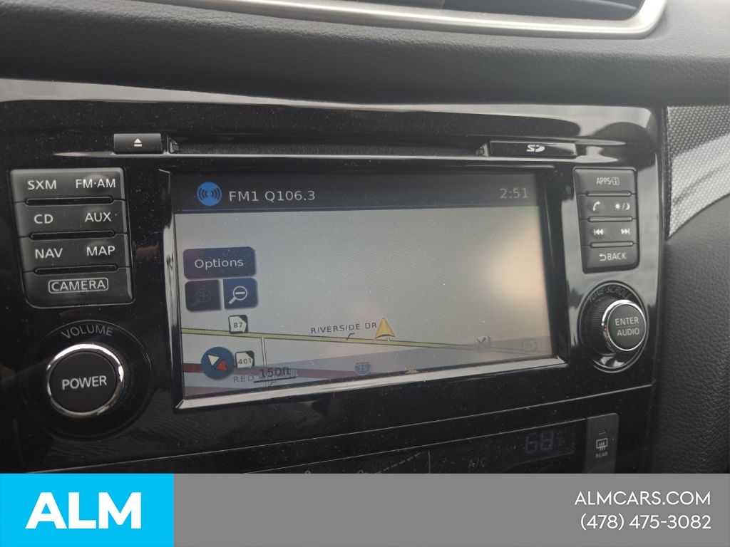 Used 2015 White Nissan SL image 14