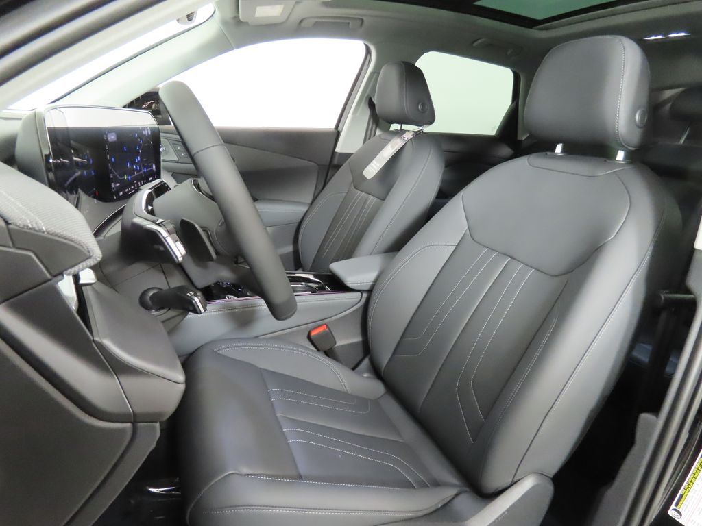 Thumbnail: 2026 Audi Q3 - 32