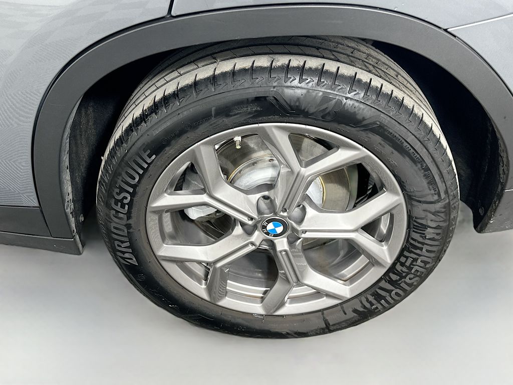2024 BMW X3 sDrive30i 32