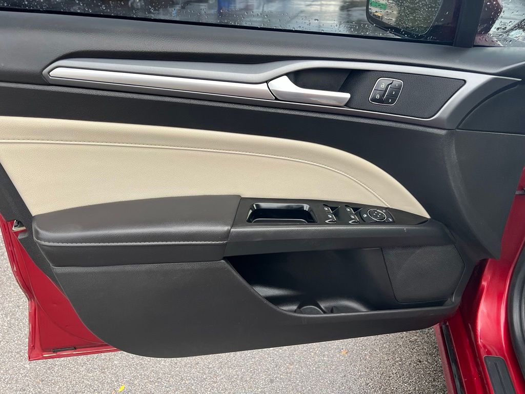 Used 2014 Ford Fusion Sedan