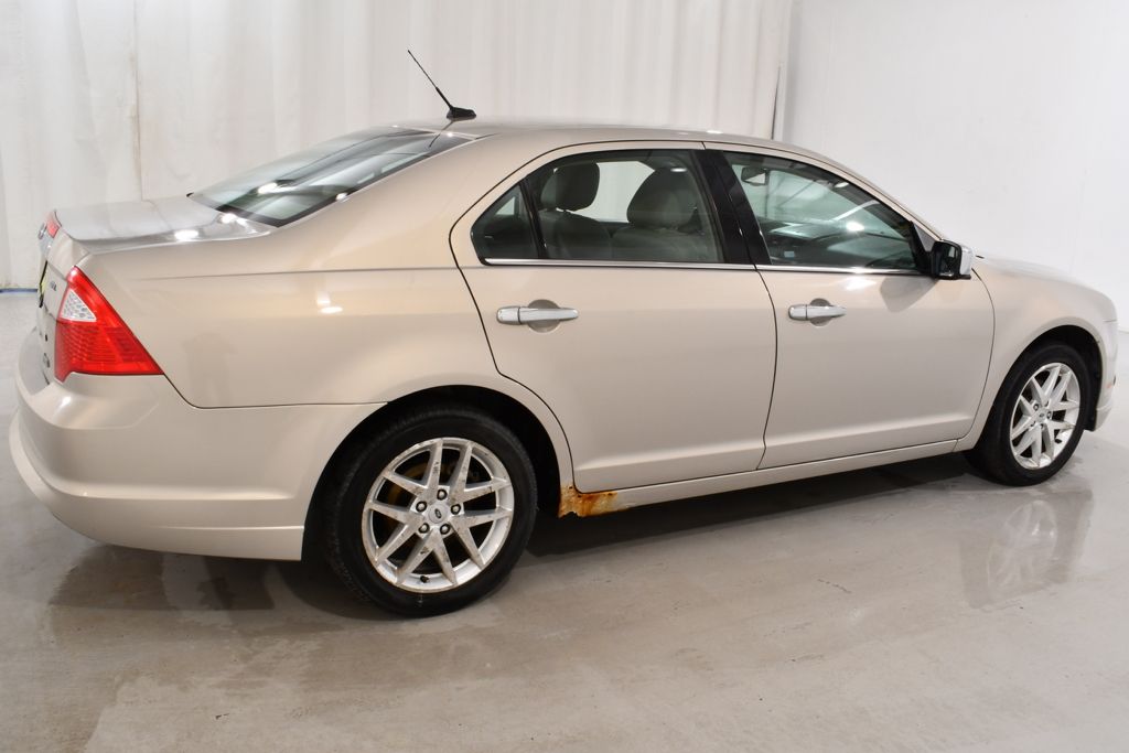 Used 2010  Ford SEL Flex Fuel image 11