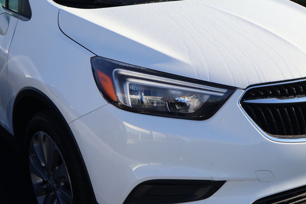 Thumbnail: 2020 Buick Encore - 4